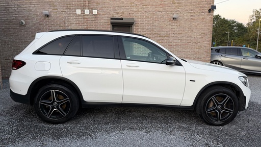Mercedes Benz Glc 300 De 4Matic AMG-Line
